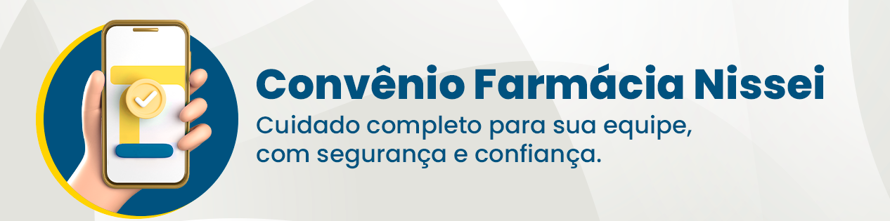 Mão segurando celular