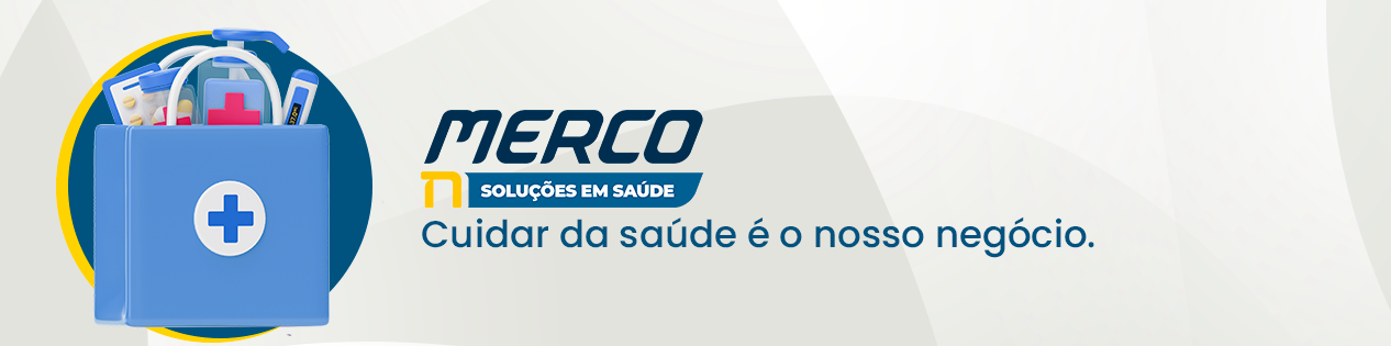 Mão segurando o cartão convênio Nissei